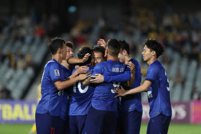 亚冠出线分析：仅申花位列晋级区 海港凶险泰山仍存希望