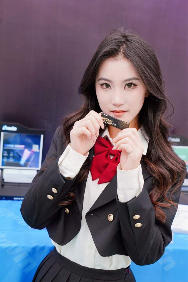 高校行丨佰维存储牵手武汉工程大学学子,共绘科创青春新篇