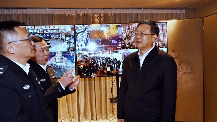 上海市委书记陈吉宁以“四不两直”方式直插现场检查