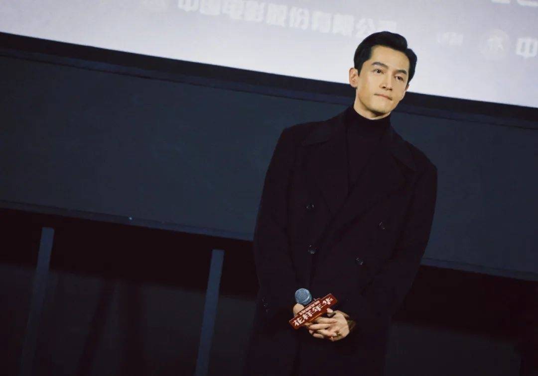 胡歌得肺癌在北京住院？工作室深夜辟谣