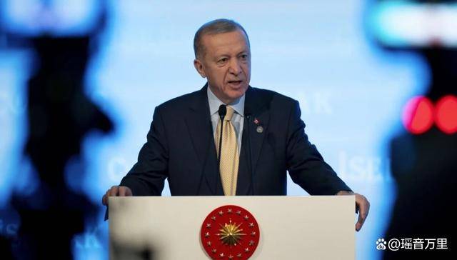 起义军首战告捷,沙拉政权气数将尽?伊朗沉默,美以俄土出手了