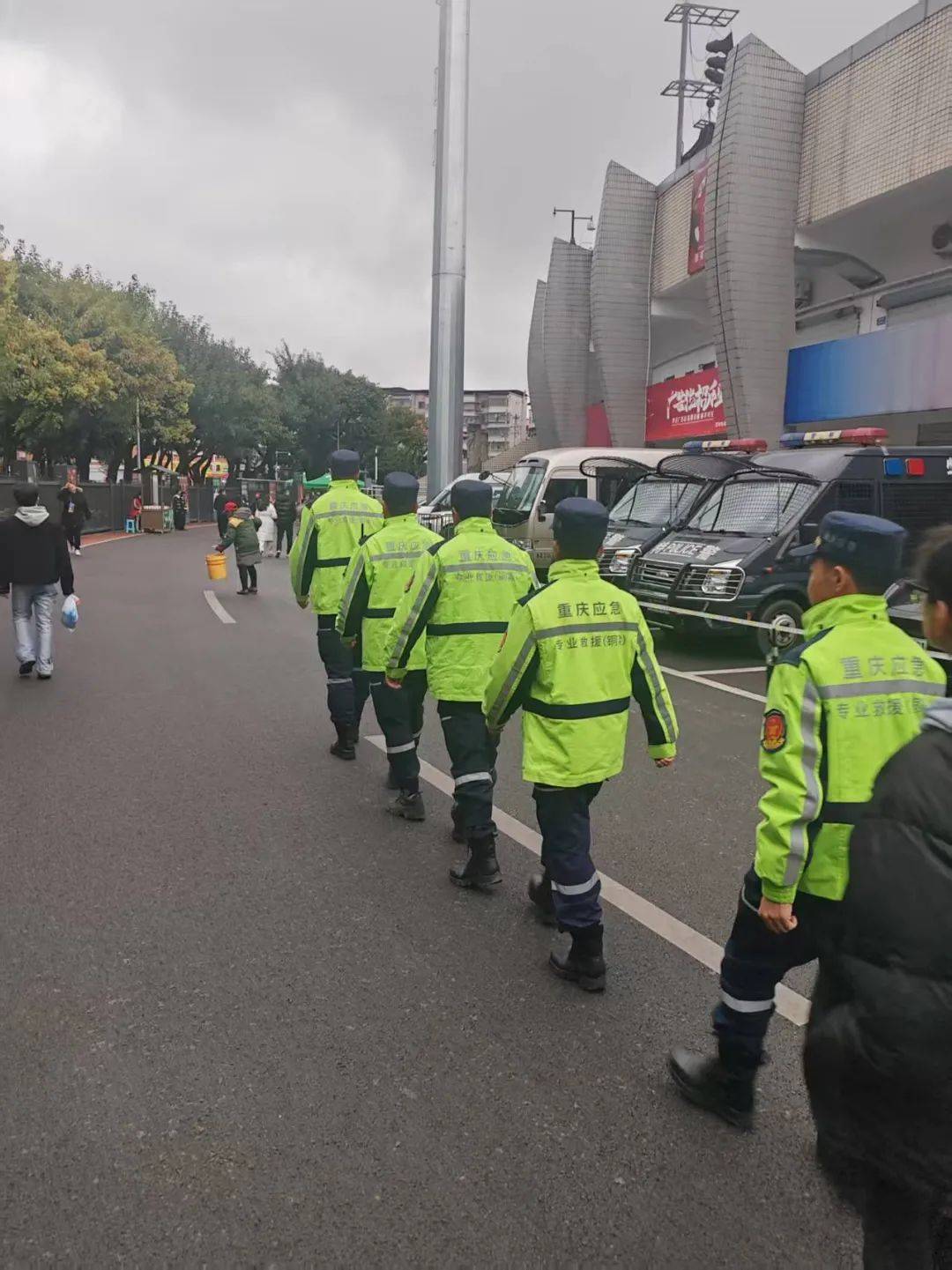 铜梁区应急管理局:用专业守护足球赛事安全