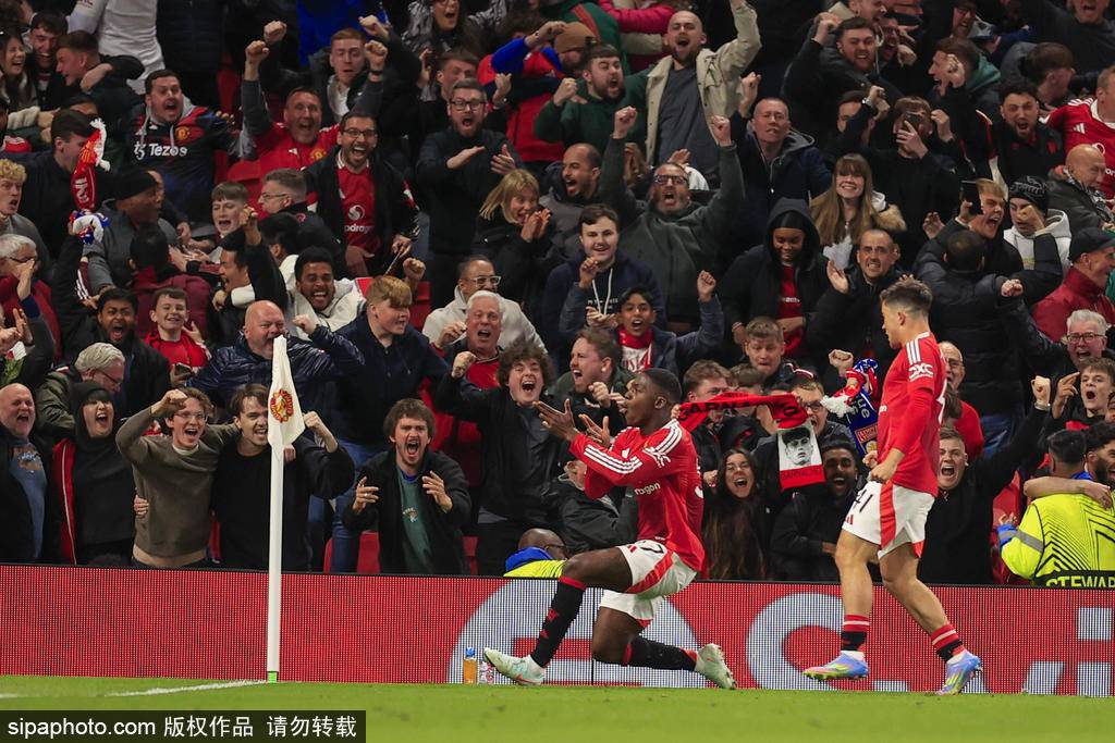 欧联-加时让2追3马奎尔读秒绝杀 曼联总分7-6里昂进4强