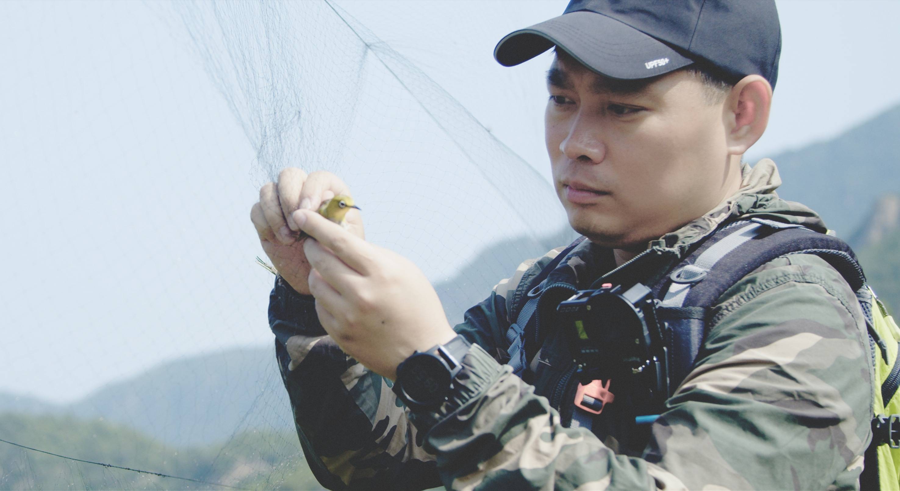 森林警察韩孟祺:乔装成驴友潜伏密林中,抓获“粘鸟”嫌疑人