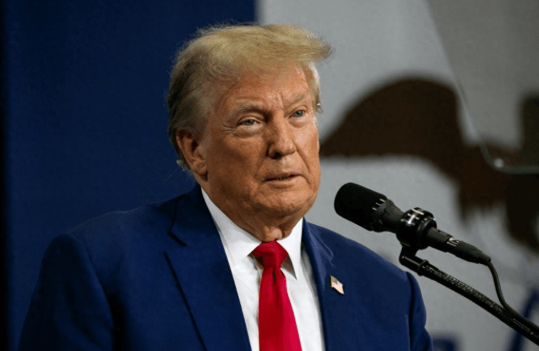 美国人心服口服,特朗普终于“认输”,中方大人物赴美,信号特殊