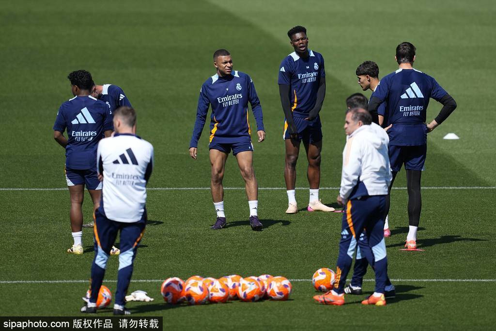 绝杀！皇马小将雅各布补时破门，巴萨夺冠梦再延