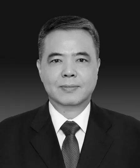 李春升同志会议期间因病逝世,享年63岁