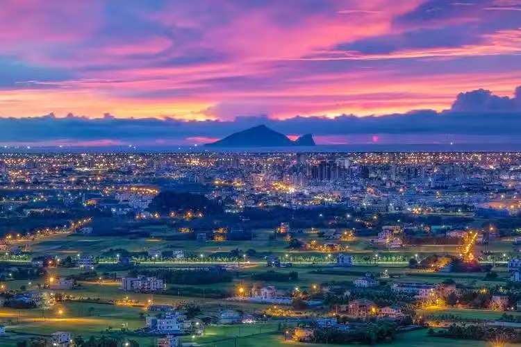 “两岸统一”倒计时,大陆突然官宣重大决定,赖清德如遭晴天霹雳