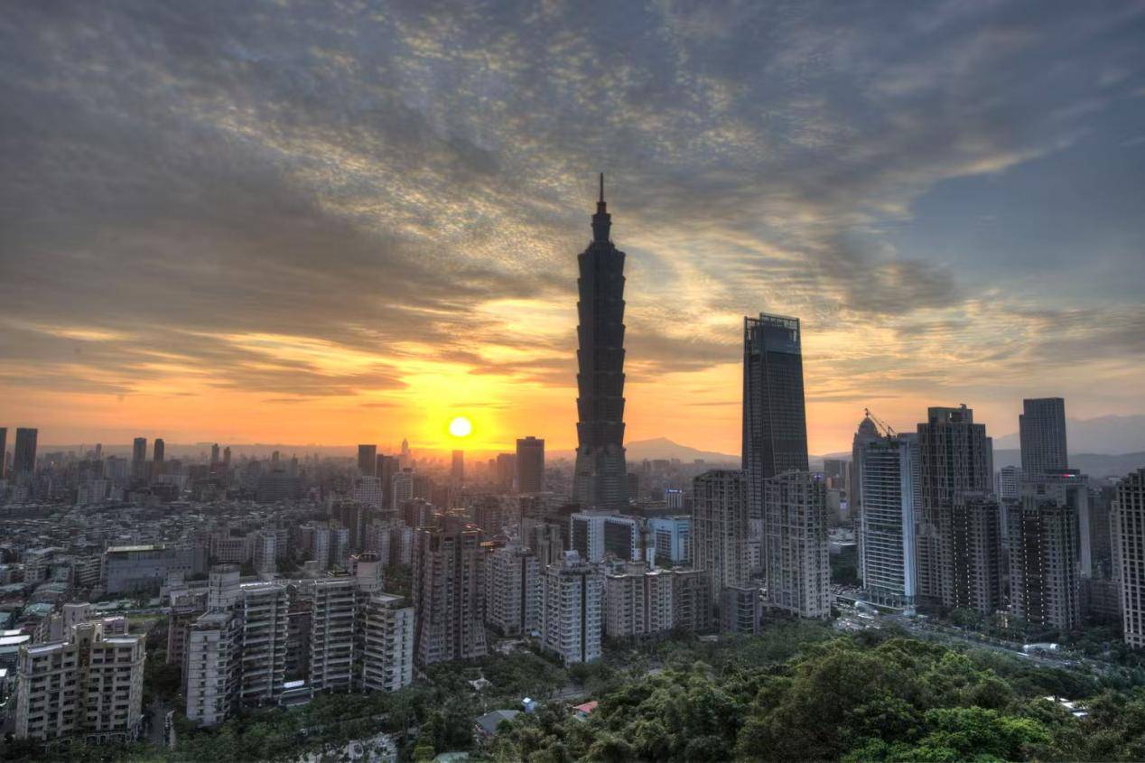 “两岸统一”倒计时,大陆突然官宣重大决定,赖清德如遭晴天霹雳