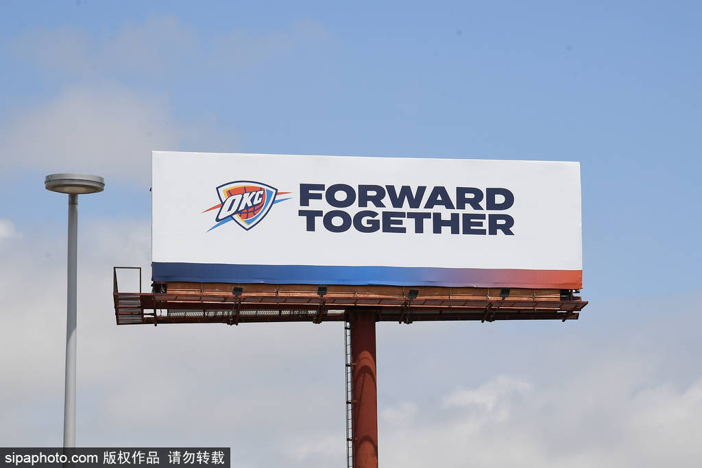 NBA选秀夜惊天变局！雷霆篮网5队疯狂交易，杜兰特去向牵动全联盟