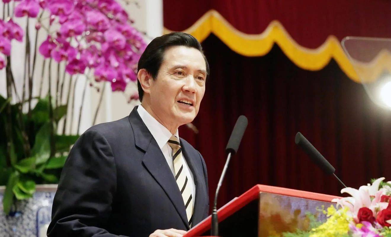 两岸风向变了!马英九登机前表态,措辞不同寻常,果然没让大陆失望