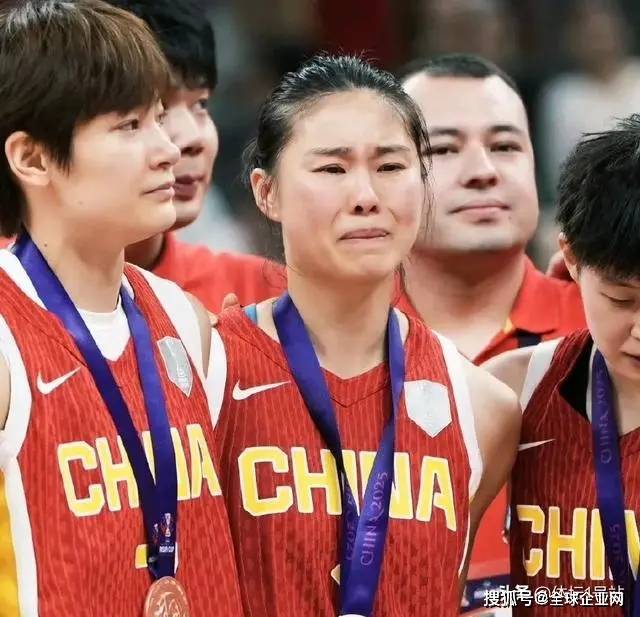 中国女篮亚洲杯奖金：张子宇、王思雨等2万-5万，宫鲁鸣20万