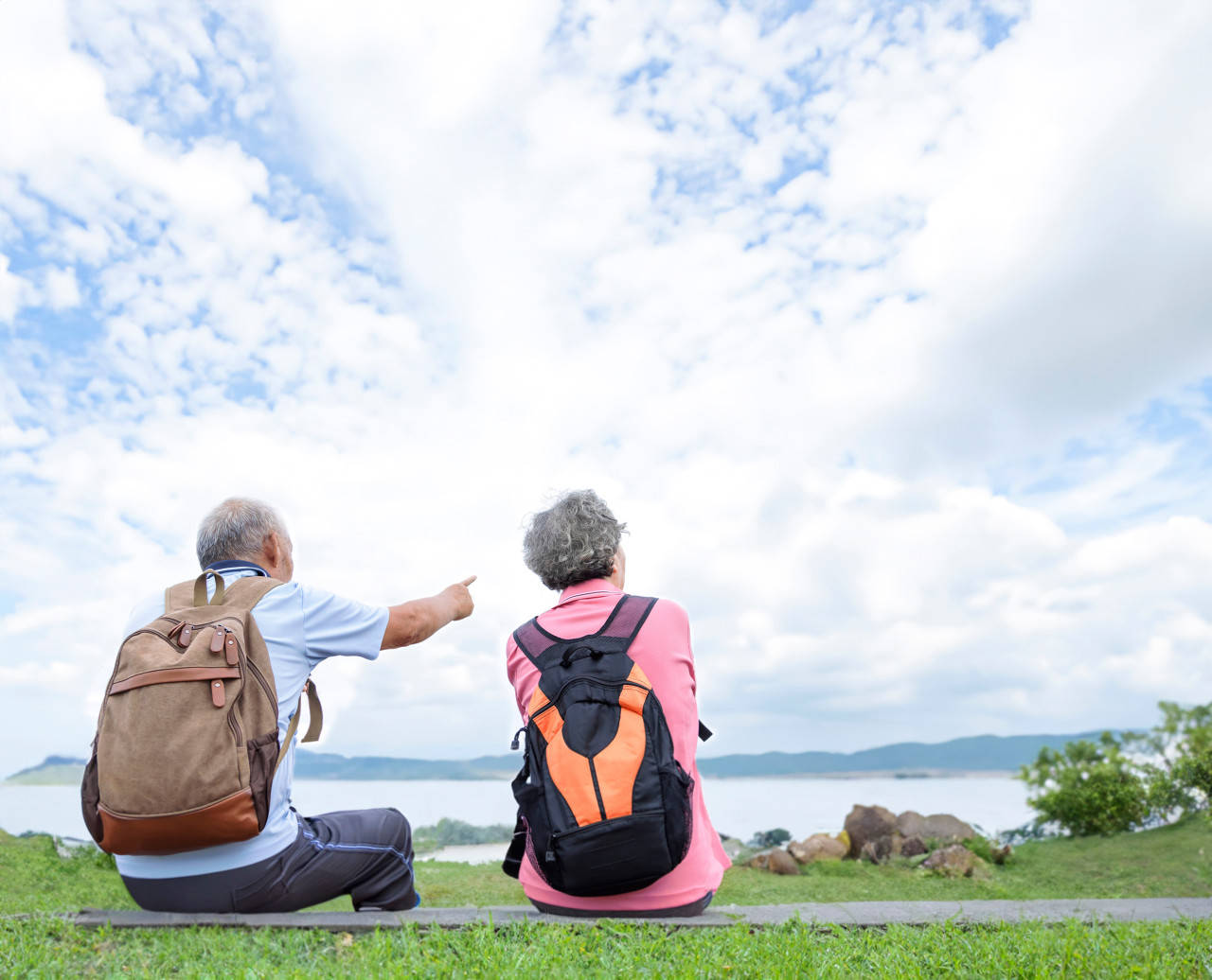 退休后，他们重新开始上班：“工资不高，图个开心”