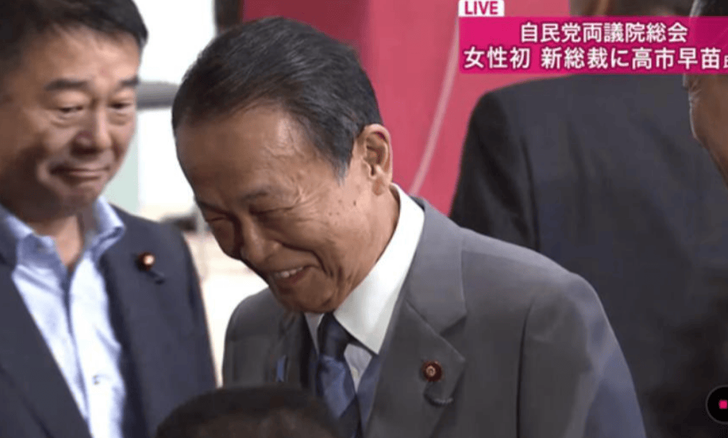 高市早苗没想到,首相之位可能不保,石破茂继续留任是最佳方案?