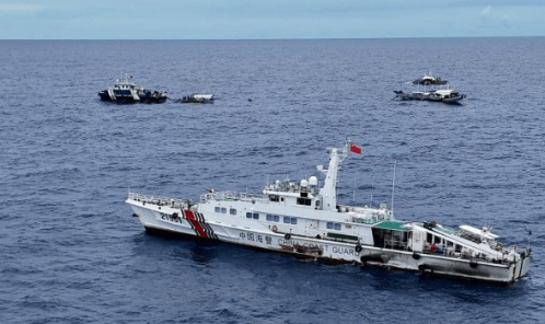 中菲爆发海上冲突，铁线礁传出捷报，菲律宾南海碰遇硬茬，中方通告字少事大，太解气了