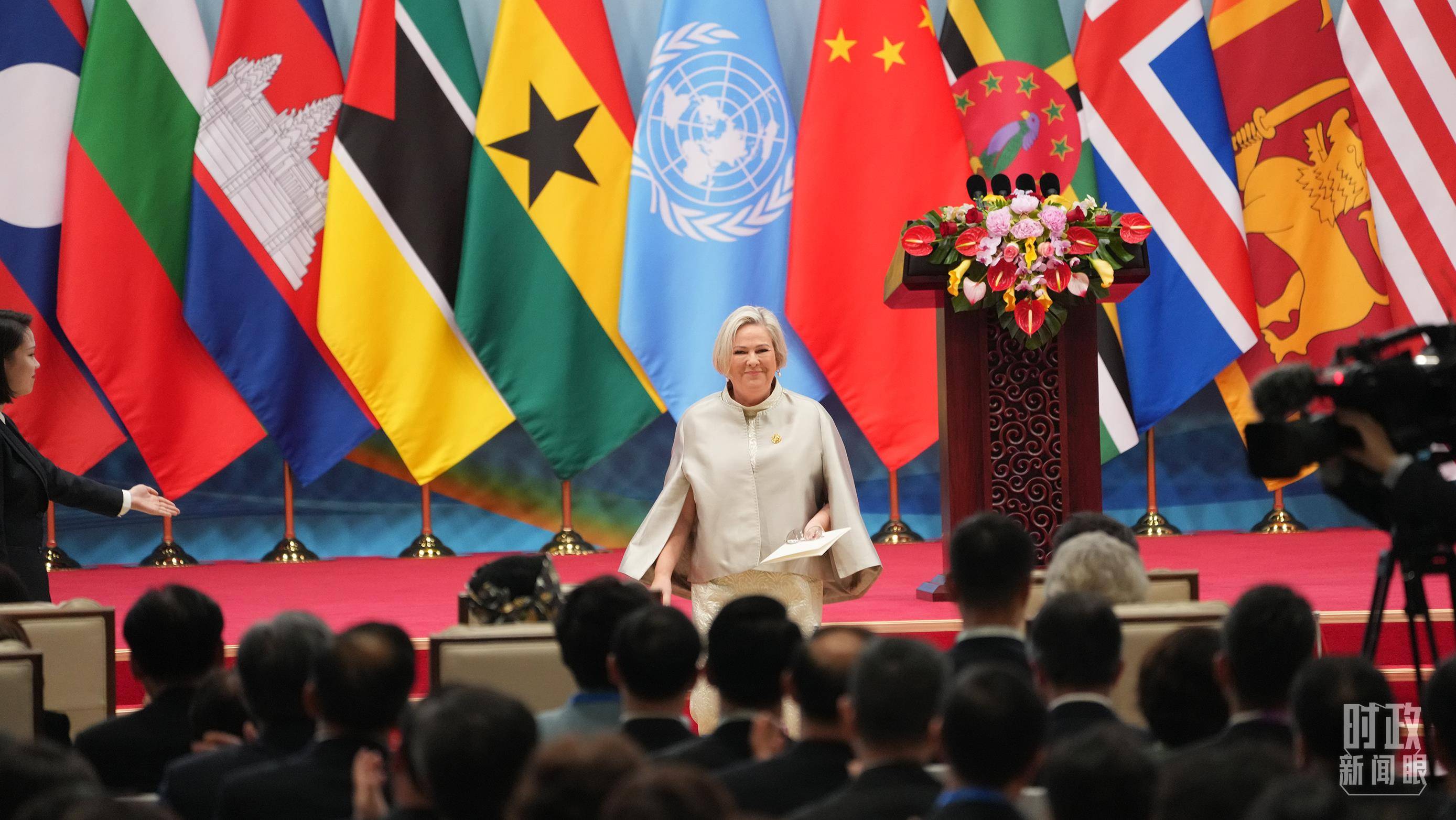 时政新闻眼丨这场聚焦“半边天”的全球峰会上,习近平提出哪些新倡议新举措?