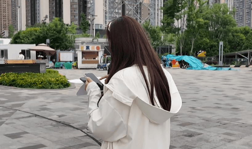 月月扣社保、公司却零缴费!贵阳一女子四万余元生育津贴无法领取,产后返岗还遭“冷暴力”,维权发现企业法人已变更